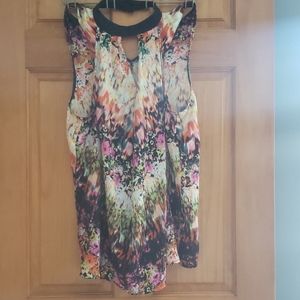 Multicolored Tank/Blouse with Neck Cuff/Openings